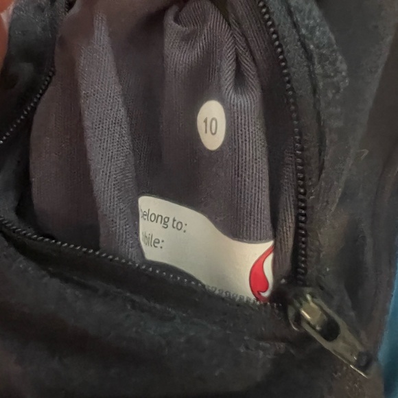 Lululemon size 10 - Picture 3 of 3